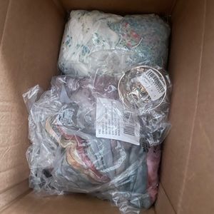 Shipment details listing for UFT/swaps/trades